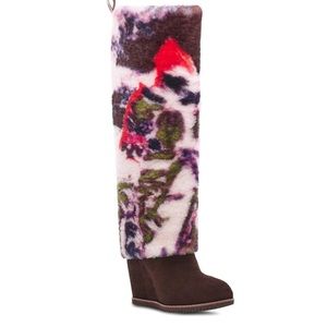NWT UGG X Claire Taboret Fluff Boot 4” wedge hill suede multicolored luxe style